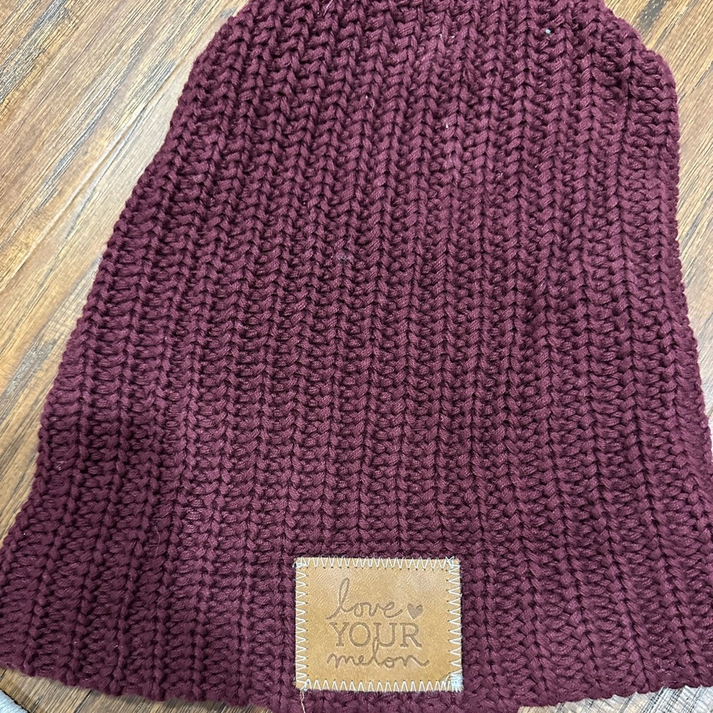 Love your Melon beanie